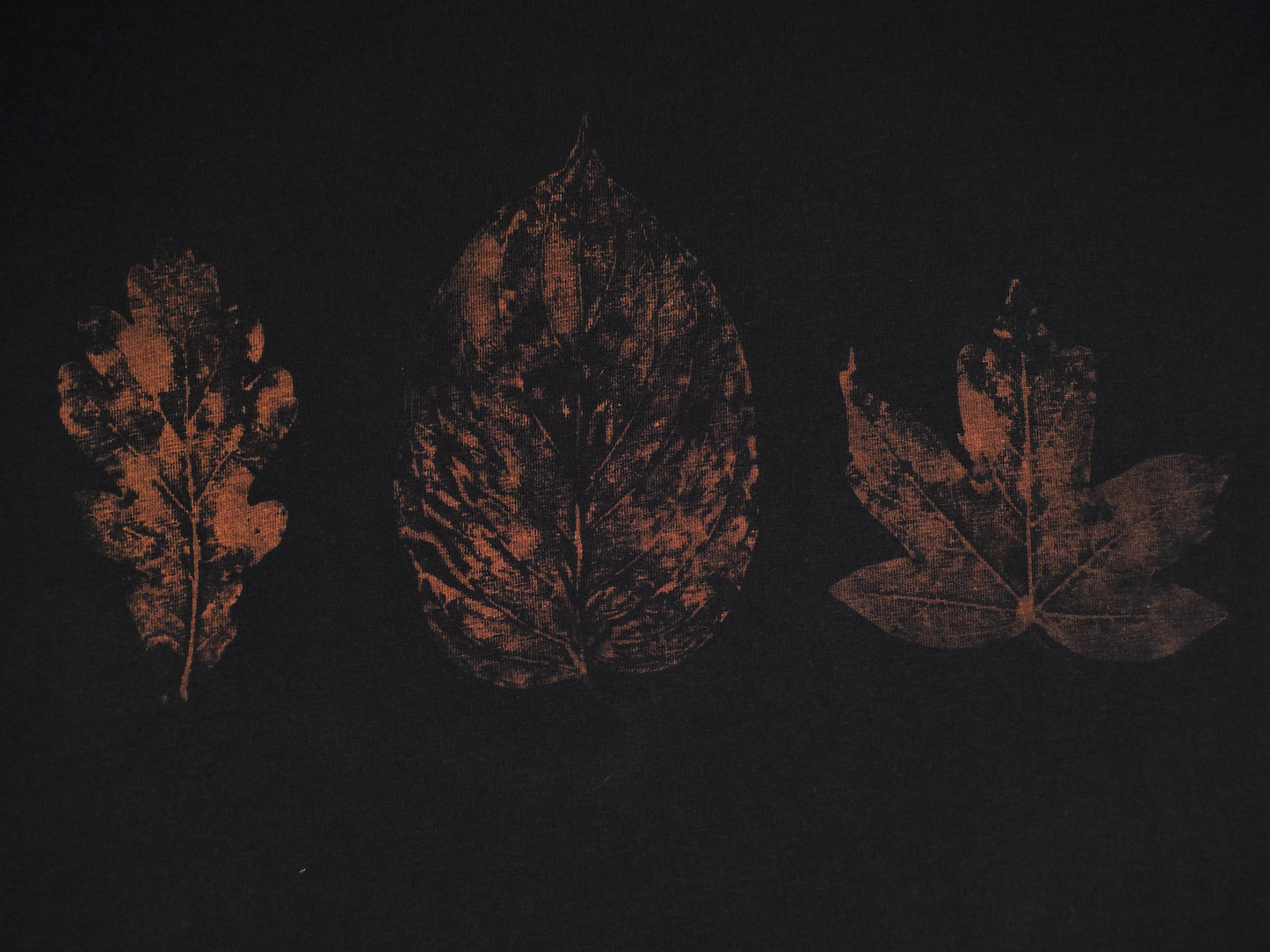 Three Leaf Hand Printed Organic Cotton T-Shirt - Black M - Bare Canvas