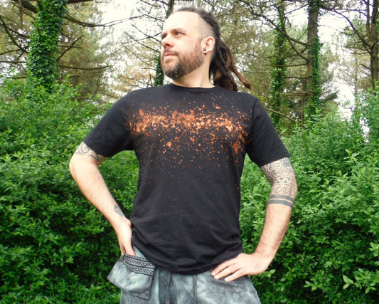 Camiseta de algodón orgánico teñida con lejía Galaxy - Negro