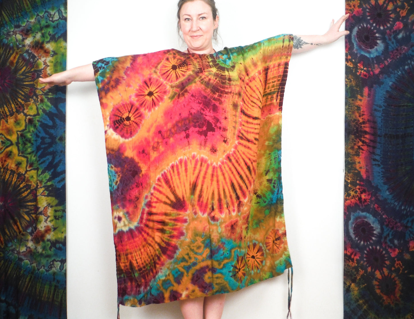 Robe / Haut Poncho Tie-Dye Long Été - Orange Arc-en-Ciel